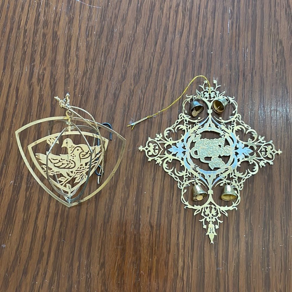 2 vintage brass Christmas tree ornaments‎